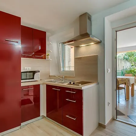 Apartments Leila Mali Losinj Exterior photo